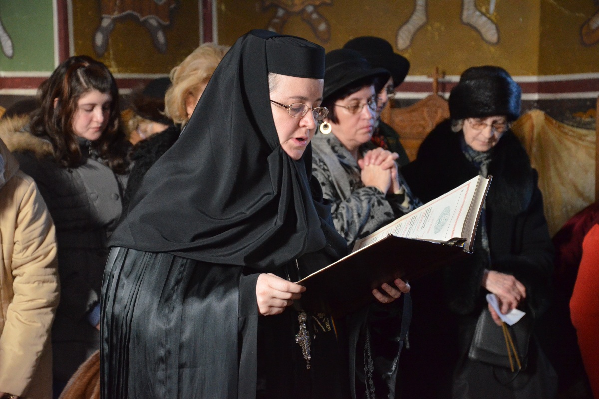 IPS Mitropolit Teofan, prezent la hramul Mănăstirii Copou