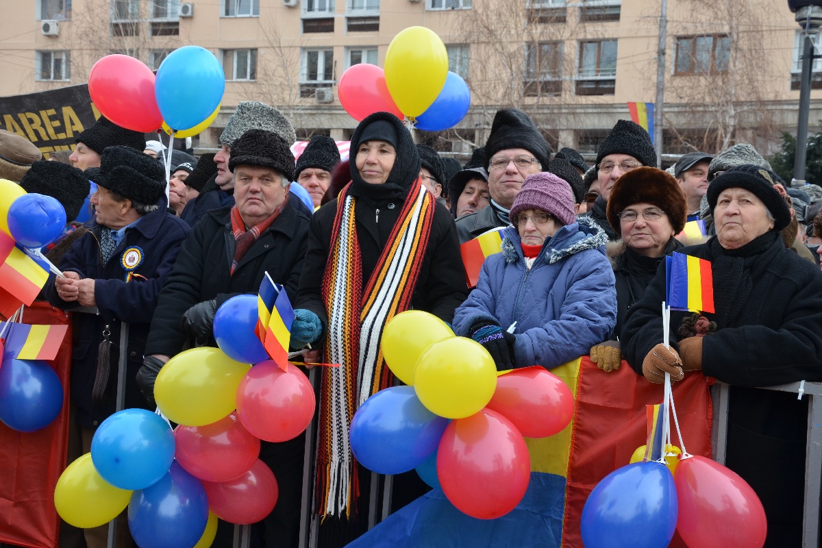 IPS Teofan: „Dumnezeu și familia sunt adevărurile  fundamentale ce ajută o națiune să ființeze și să viețuiască”