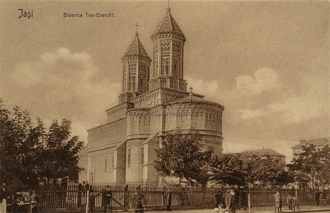 Mănăstirea „Sfinții Trei Ierahi” la începutul secolului al XX-lea Foto: fototecaortodoxiei.ziarullumina.ro Mănăstirea „Sfinții Trei Ierarhi”din Iași – mărturii ale închinătorilor din trecut și de astăzi