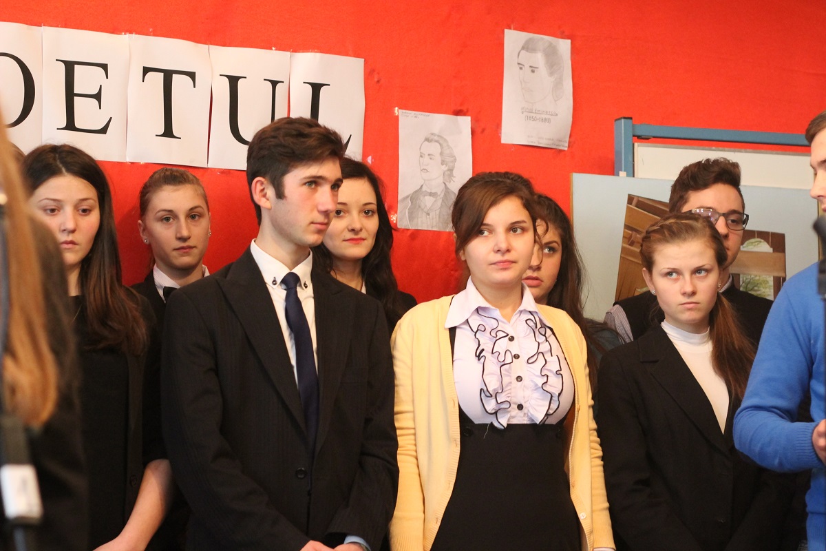 „Numai Poetul…”, la Seminarul Teologic Liceal „Sf. Ioan Iacob” din Dorohoi