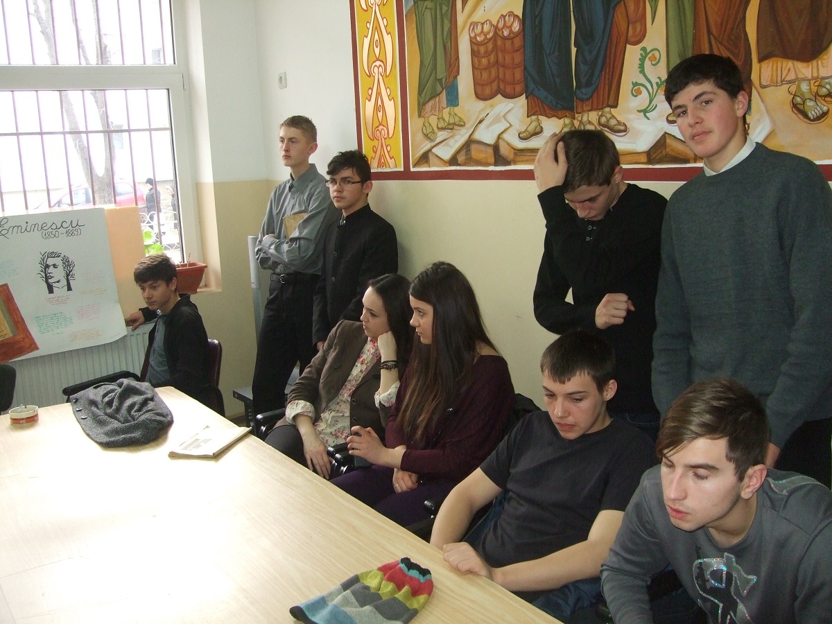 Eminescu, omagiat la Seminarul Teologic Liceal Ortodox „Sf. Gheorghe” din Botoşani