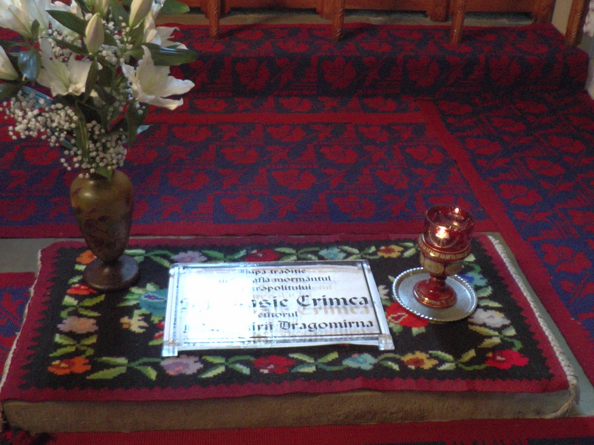 Liturghie arhierească la Mănăstirea Dragomirna