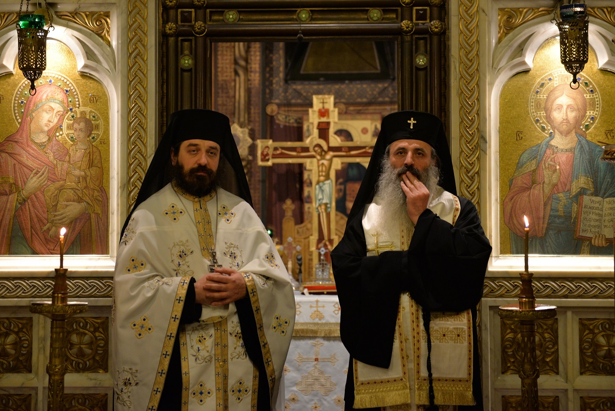 Priveghere arhierească la Mănăstirea „Sfinții Trei Ierarhi” din Iași
