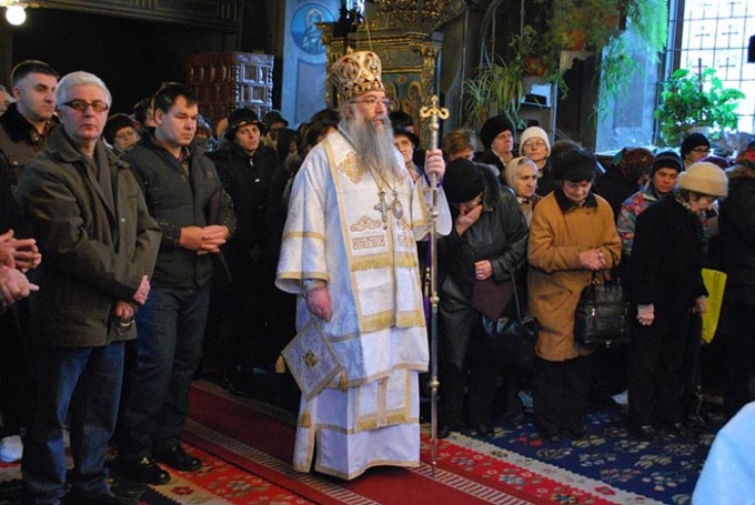 Popas  arhieresc în Parohia Baloteşti Popas  arhieresc în Parohia Baloteşti