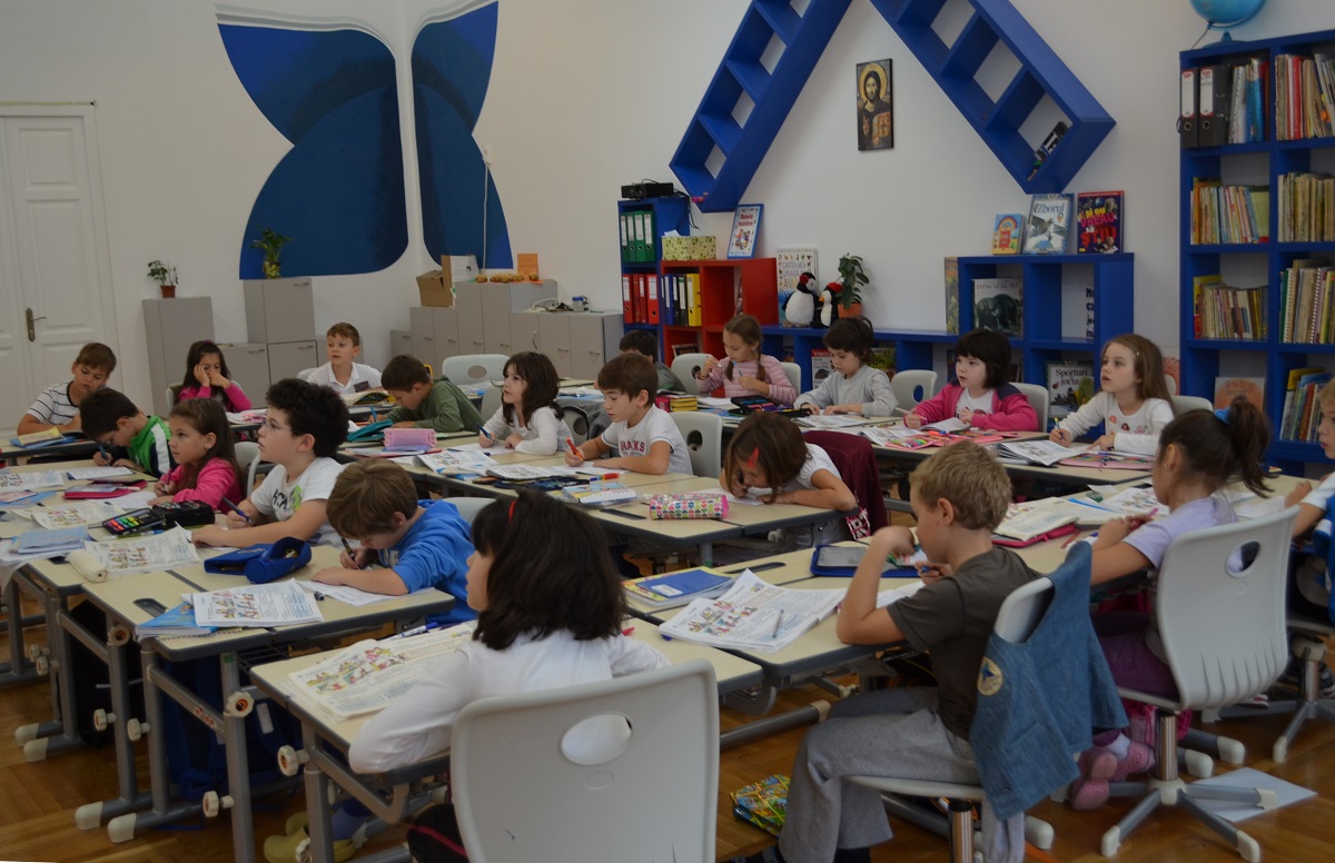 Concursul „Varlaam. Bucuria cunoaşterii“, la şcoala patronată de Mitropolia Moldovei şi Bucovinei