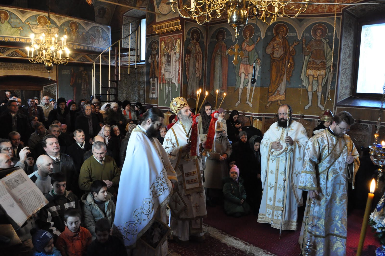 Slujbă arhierească la hramul Mănăstirii Copou din Iaşi