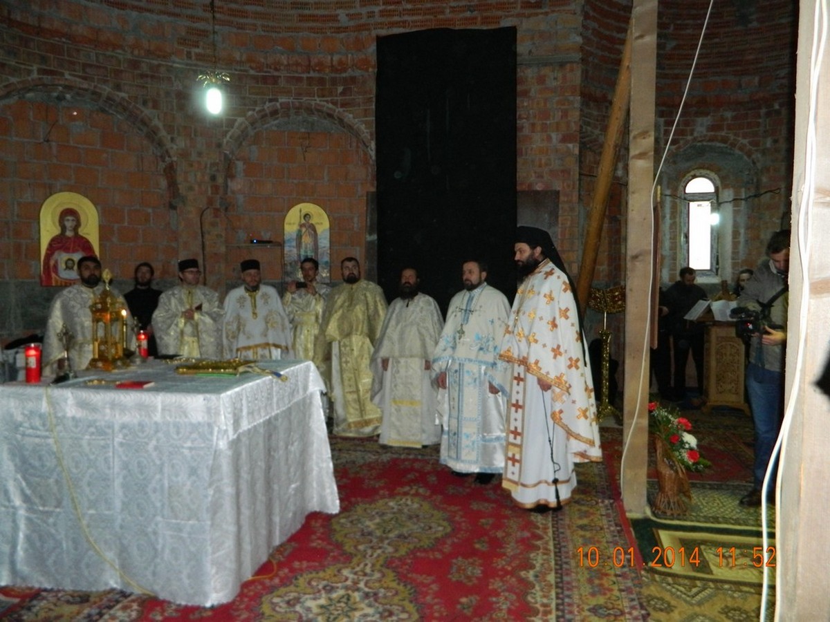 Hramul Mănăstirii Calapodeşti