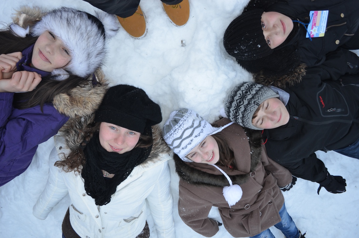 Tabăra de iarnă „Floare de colţ-Durău” 2013 – Tinereţe şi bucurie