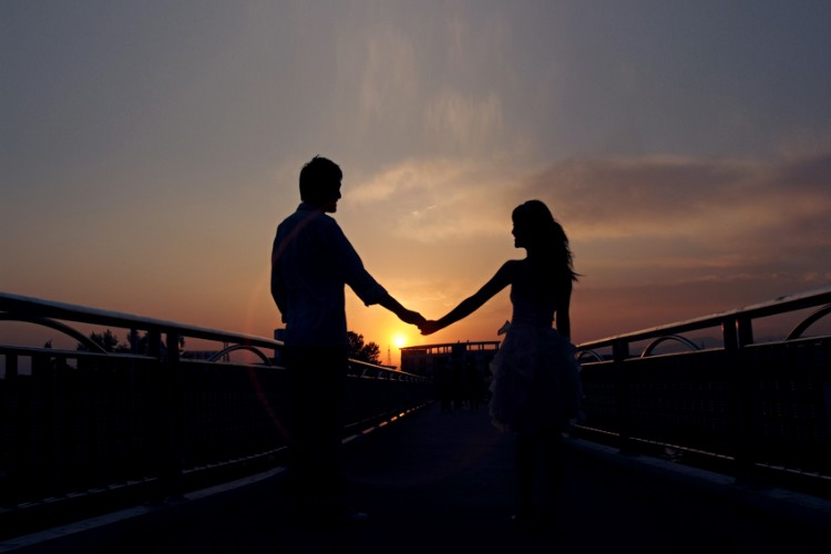 Există dragoste la prima vedere?