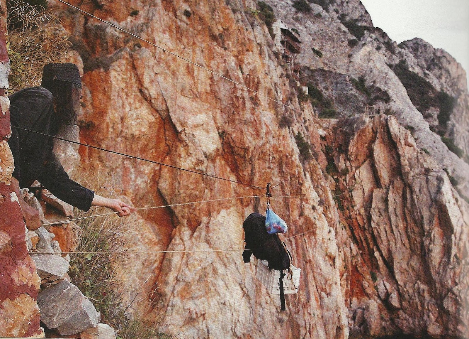 Neputința omenească și puterea dumnezeiască