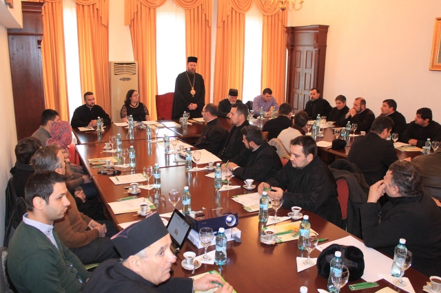 Lansarea proiectului „Fii apicultor, fii darnic!”, la Râmnicu-Vâlcea