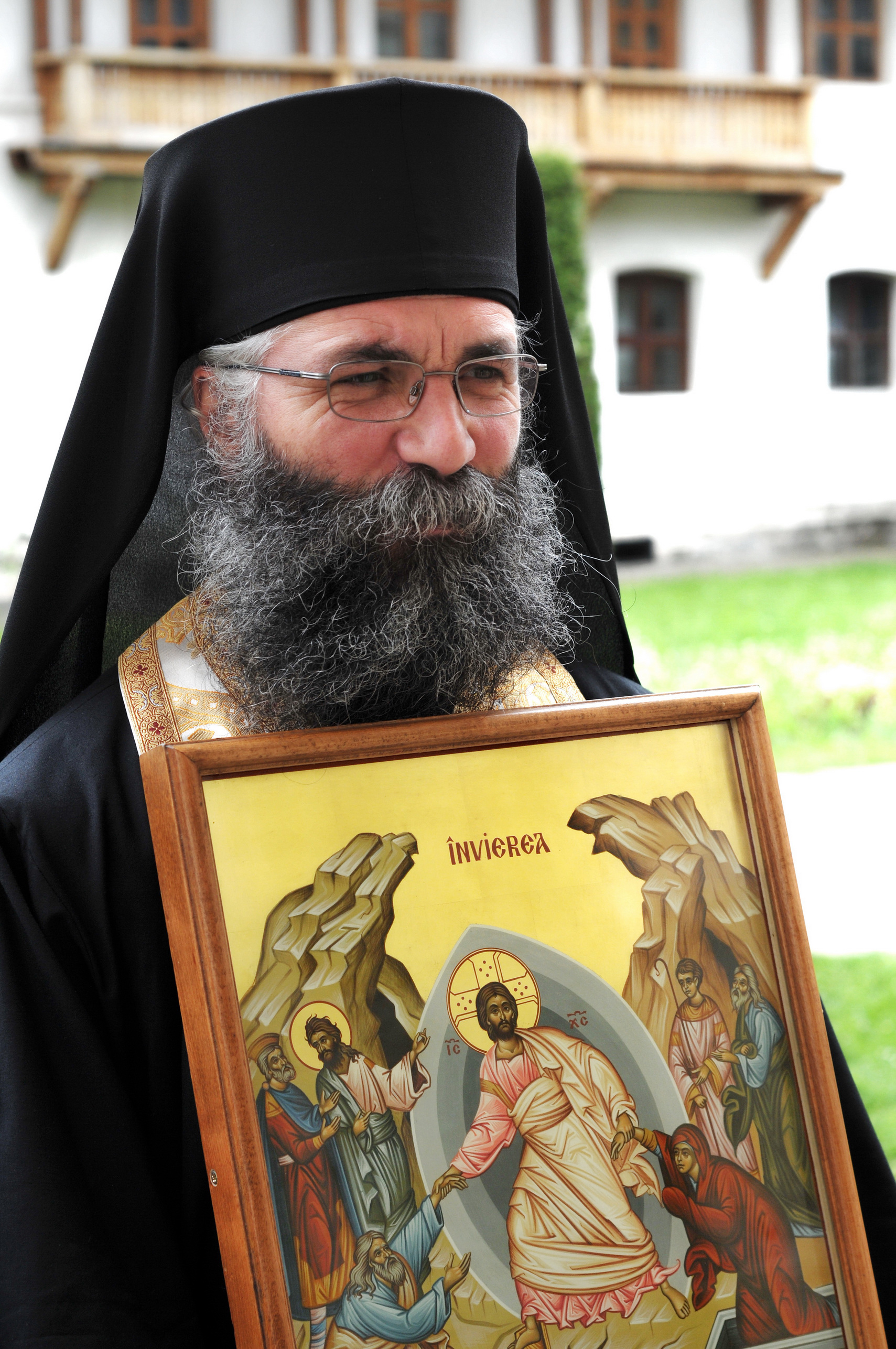 Arhim. Melchisedec Velnic, starețul Mănăstirii Putna /
Sursa foto: Mănăstirea Putna Cu dragoste, pentru toți tinerii