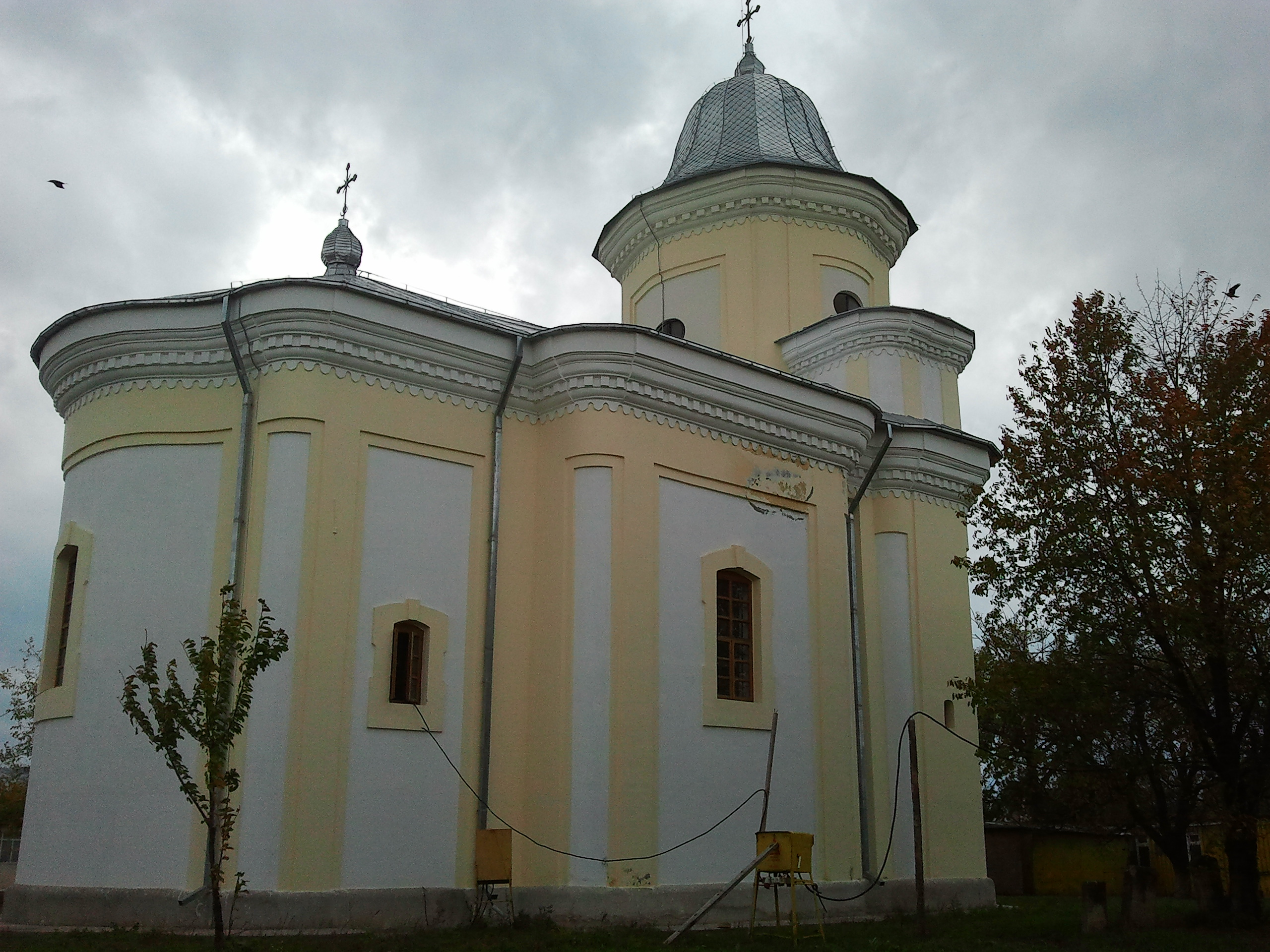 PS Calinic Botoşăneanul a slujit în parohia Holboca 1