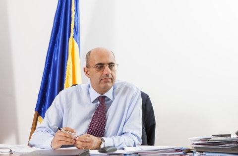 Spitalele neacreditate până în 2015 nu vor mai putea avea contracte cu Casele de sănătate