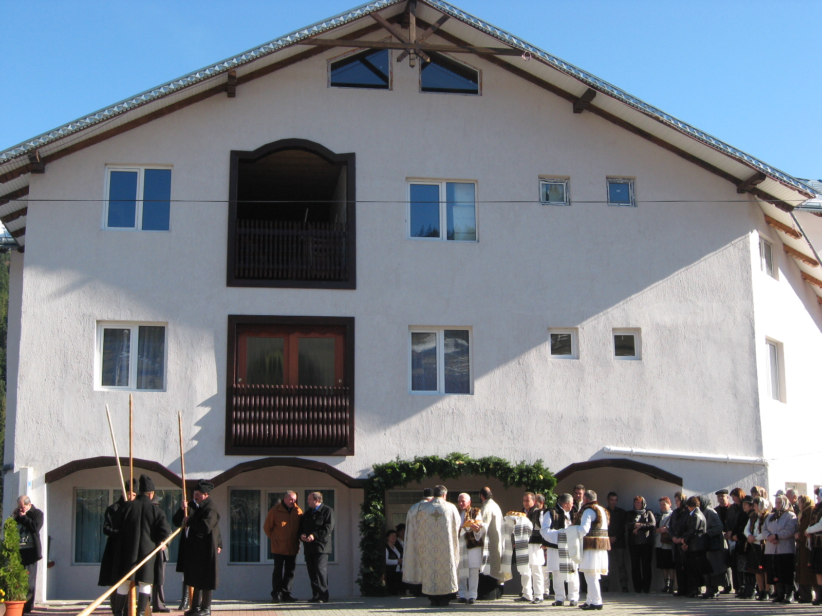 Foto: Monitorul de Suceava Lucrare a credinţei oglindită în fapte, la Valea Putnei