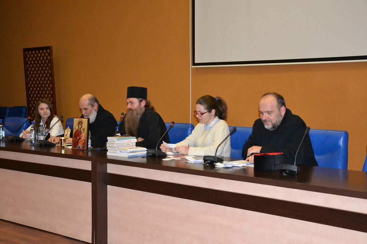 „Tinerii sunt podoaba Bisericii”