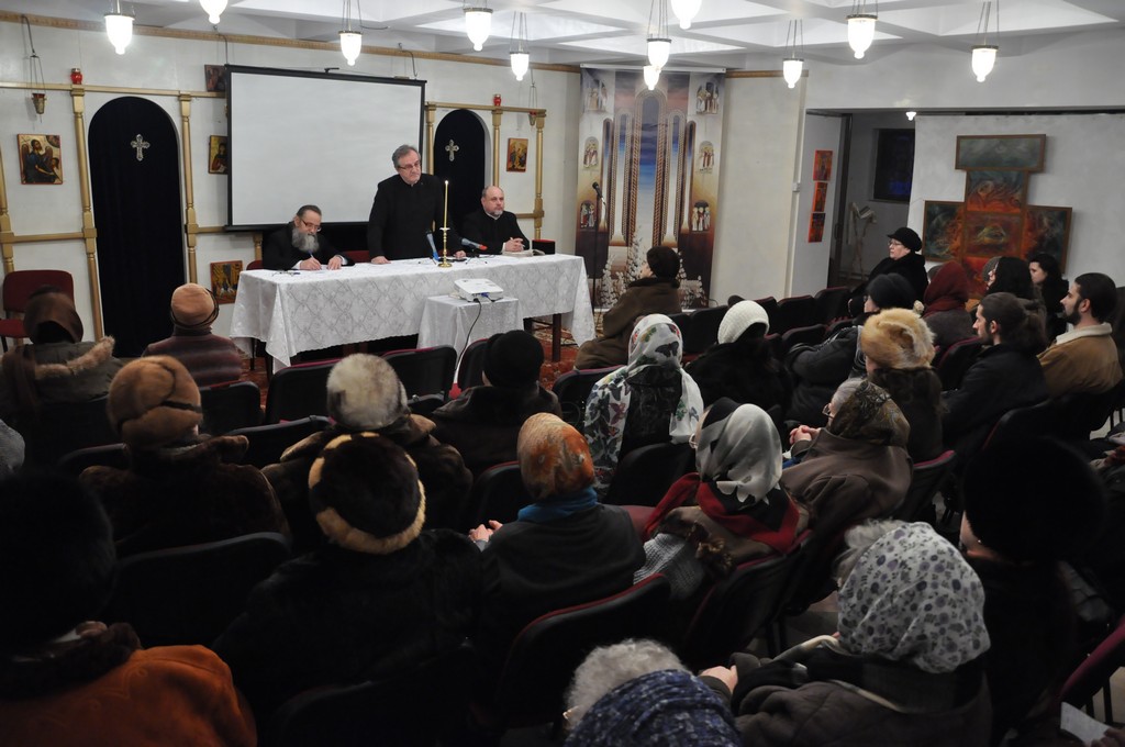 Dezbatere dedicată familiei, la Biserica „Adormirea Maicii Domnului” - Galata din Iaşi