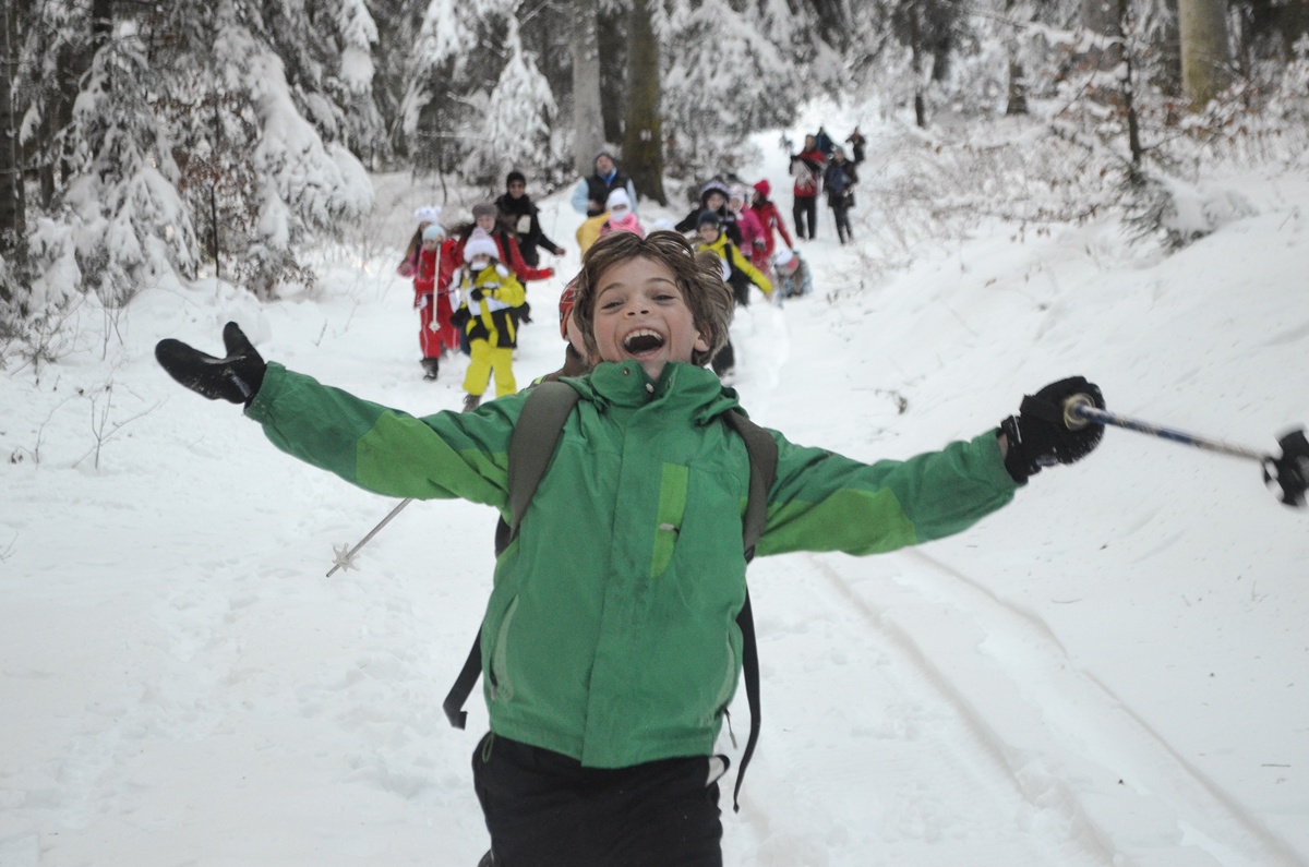 „Floare de colţ” - bucuria şi aventura copilăriei
