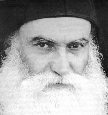 Când avem ispite, Dumnezeu este aproape de noi