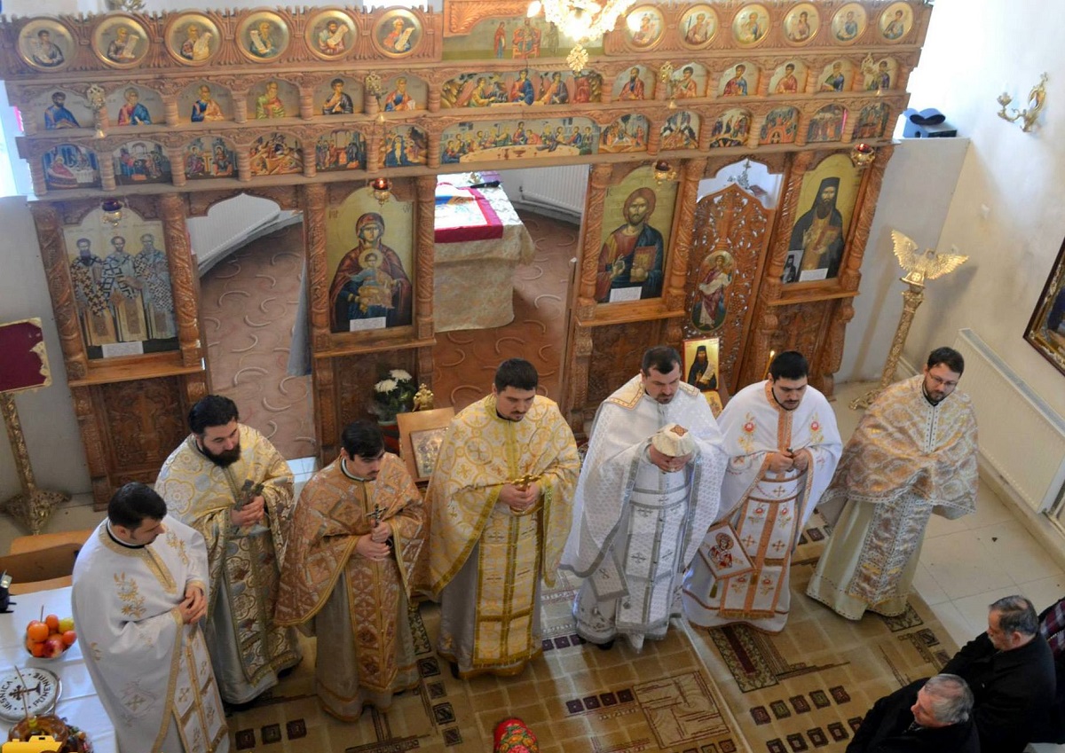 Sărbătoarea Sfinților Trei Ierarhi, la Seminarul Teologic „Sf. Ioan Iacob” din Dorohoi