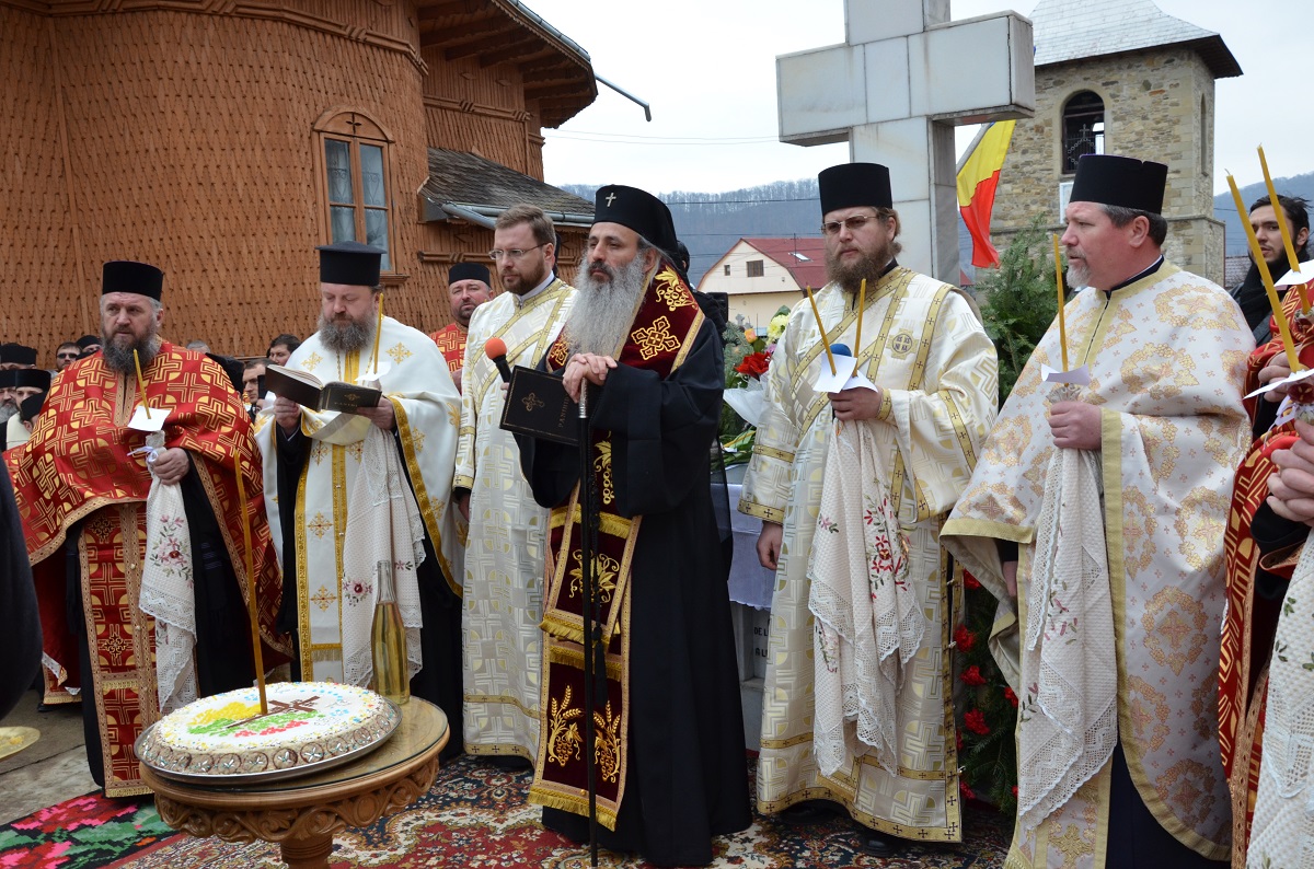150 de slujitori ai sfintelor altare, prezenți la înmormântarea părintelui Constantin Cojocaru