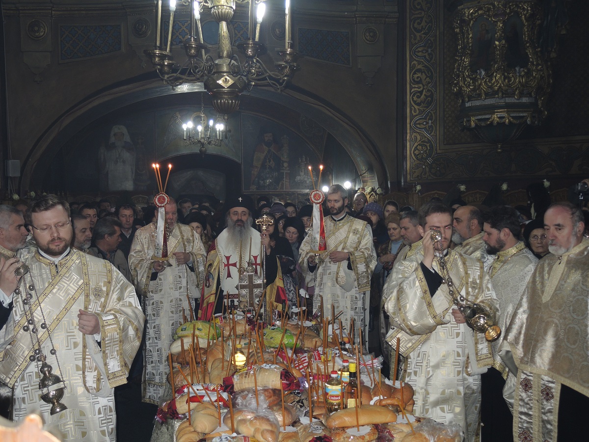 Program liturgic deosebit la hramul Bisericii „Sf. Haralambie” din Iaşi