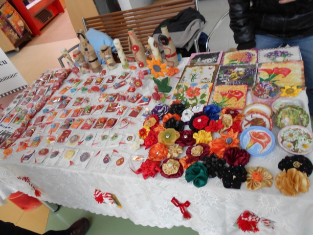 A IV-a ediţie a expoziţiei „Mărţişor în cărucior”, la Alba Iulia