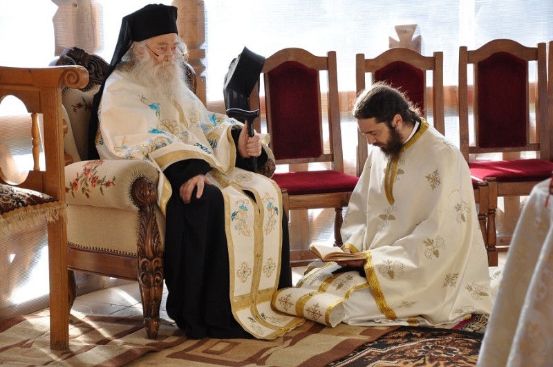 Simpozion în memoria părintelui Justin Pârvu