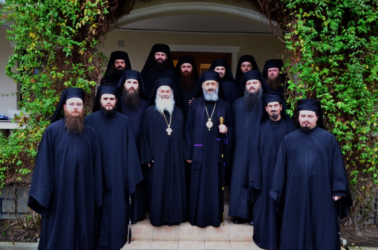 Bucurie arhierească la Mănăstirea Sighişoara