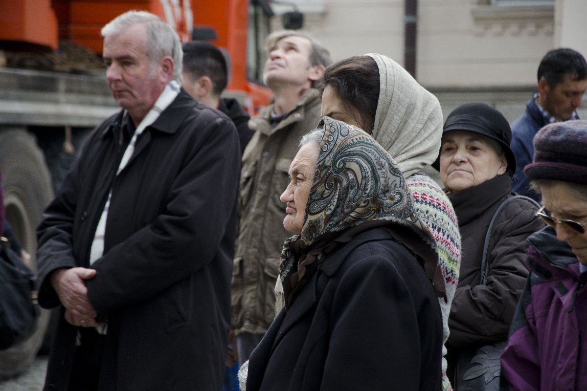 La Catedrala mitropolitană din Iași vor răsuna clopote noi (GALERIE FOTO)