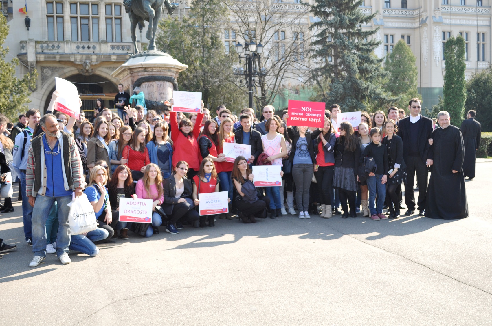 Adopția, o alegere nobilă: „Doar prin puterea exemplului se va schimba ceva!”