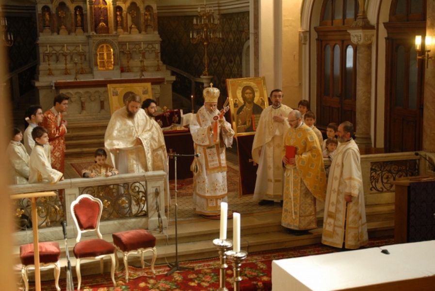 Românii ortodocşi din Viena au un al treilea lăcaş sfânt de închinare (GALERIE FOTO)