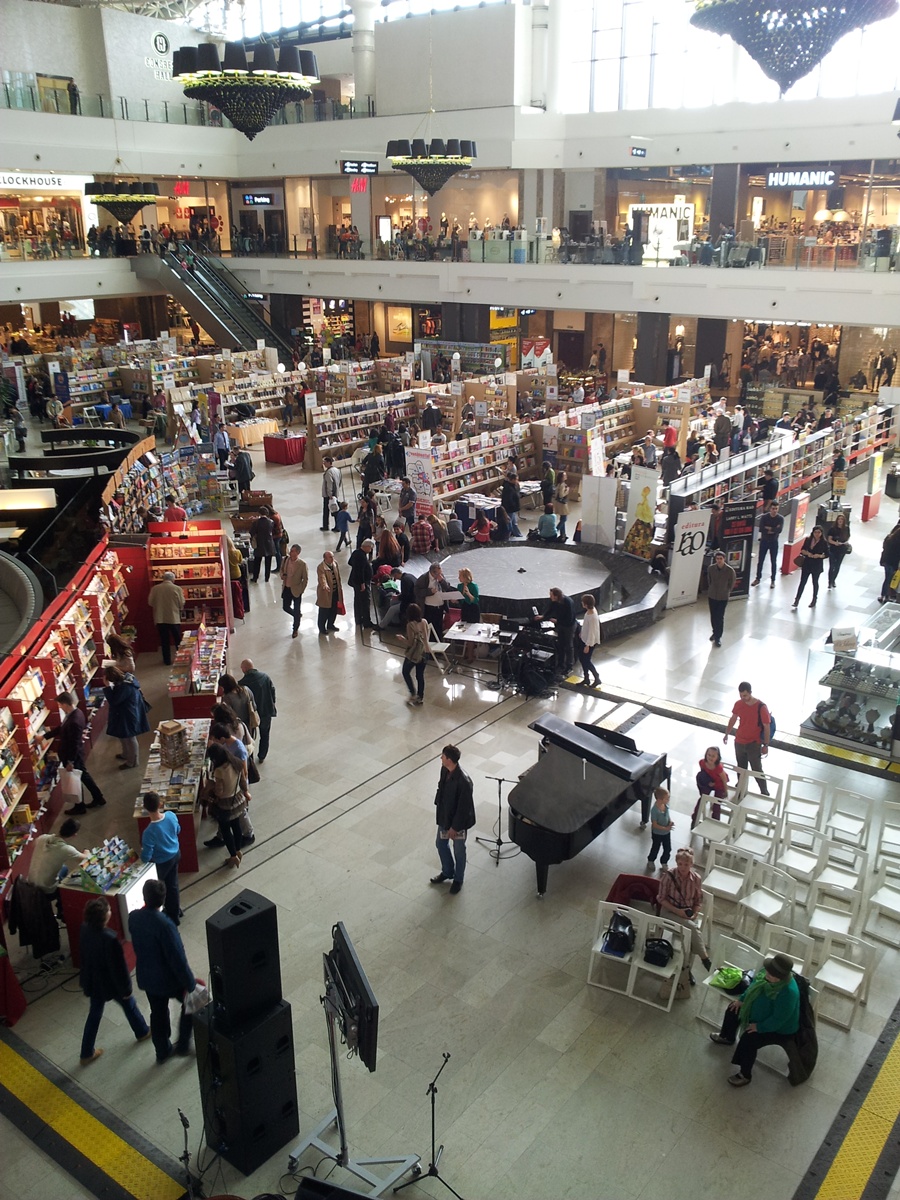 Editura Doxologia, prezenţă de excepţie în cadrul Târgului de Carte Librex 2014