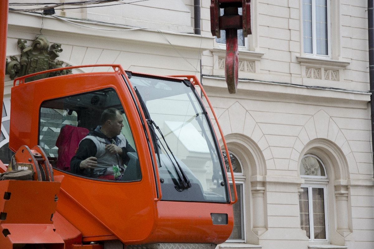 La Catedrala mitropolitană din Iași vor răsuna clopote noi (GALERIE FOTO)