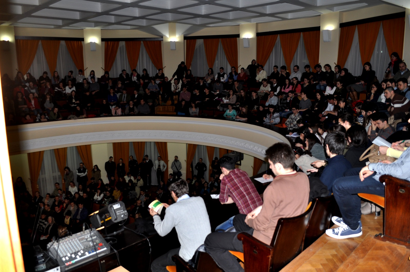 Dr. Virgiliu Gheorghe: „Omul smerit este cel care are cele mai mari șanse să fie fericit”