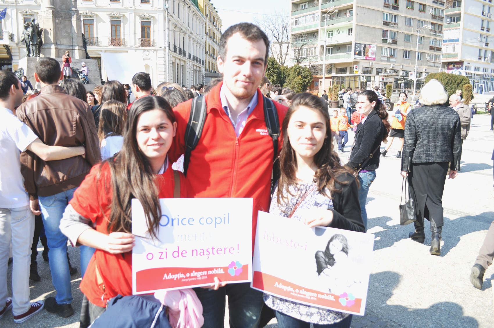 Adopția, o alegere nobilă: „Doar prin puterea exemplului se va schimba ceva!”