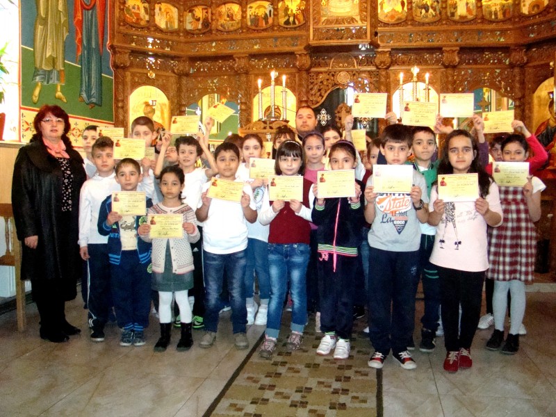 Festivalul-concurs de încondeiat ouă &quot;Domnul meu și Dumnezeul meu&quot;