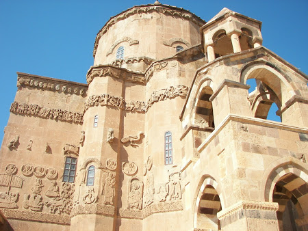 Biserica Martirilor din Raqqa - sediu al Statului Levantului şi Irakului