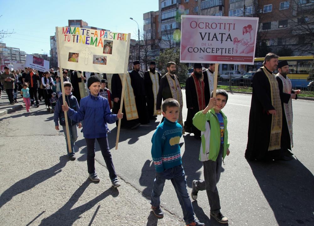 Marşul pentru Viaţă, organizat în aproximativ 40 de oraşe din România (GALERIE FOTO)