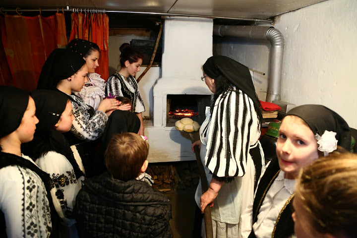 „Câmpul Pâinii” – calea către hrana trupească şi sufletească