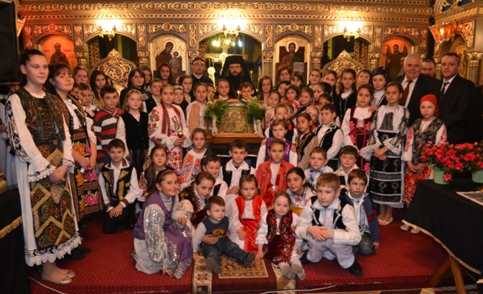 Seară duhovnicească în Parohia Măru