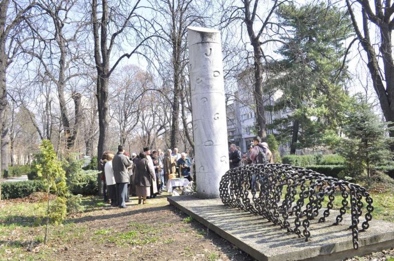 Victimele comunismului au fost comemorate la Drobeta Turnu Severin