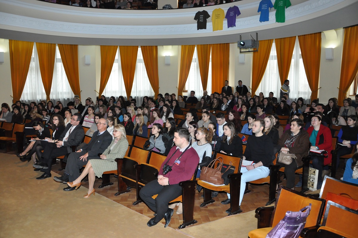 „Zilele Asistenţei Sociale 2014“ au debutat la Iaşi