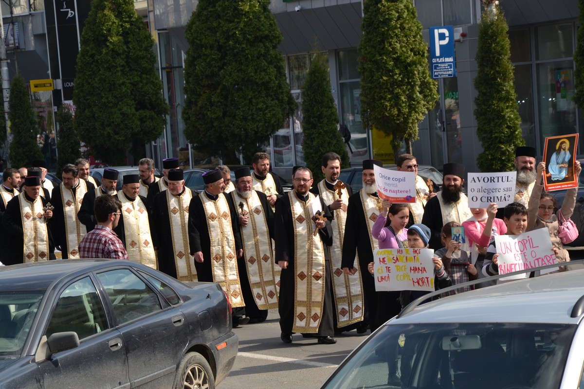 Manifestare pentru viață la Piatra Neamţ