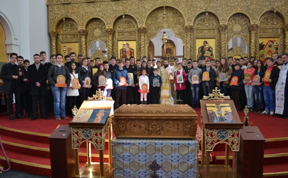 Duminica Ortodoxiei la Caransebeş (GALERIE FOTO)