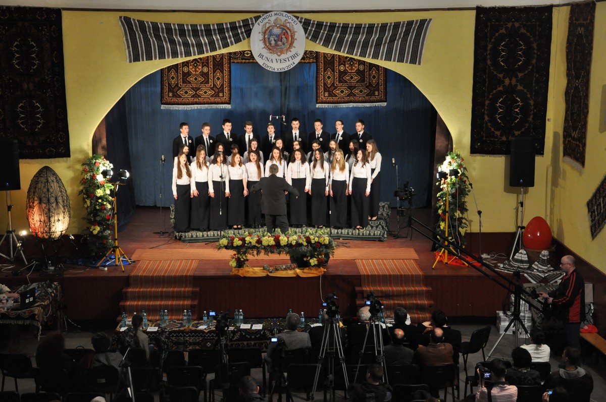 Foto: Constantin Ciofu „Acest festival reprezintă credinţa străbună“