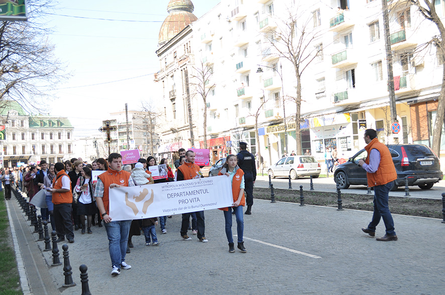 Marşul pentru Viaţă, organizat în aproximativ 40 de oraşe din România (GALERIE FOTO)
