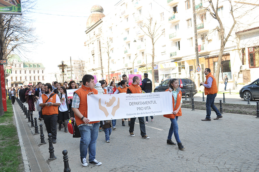 Marşul pentru Viaţă, organizat în aproximativ 40 de oraşe din România (GALERIE FOTO)