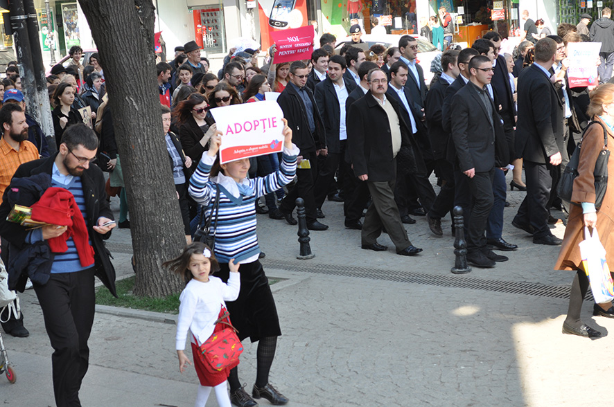 Marşul pentru Viaţă, organizat în aproximativ 40 de oraşe din România (GALERIE FOTO)