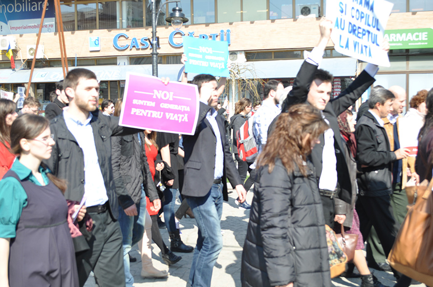 Marşul pentru Viaţă, organizat în aproximativ 40 de oraşe din România (GALERIE FOTO)